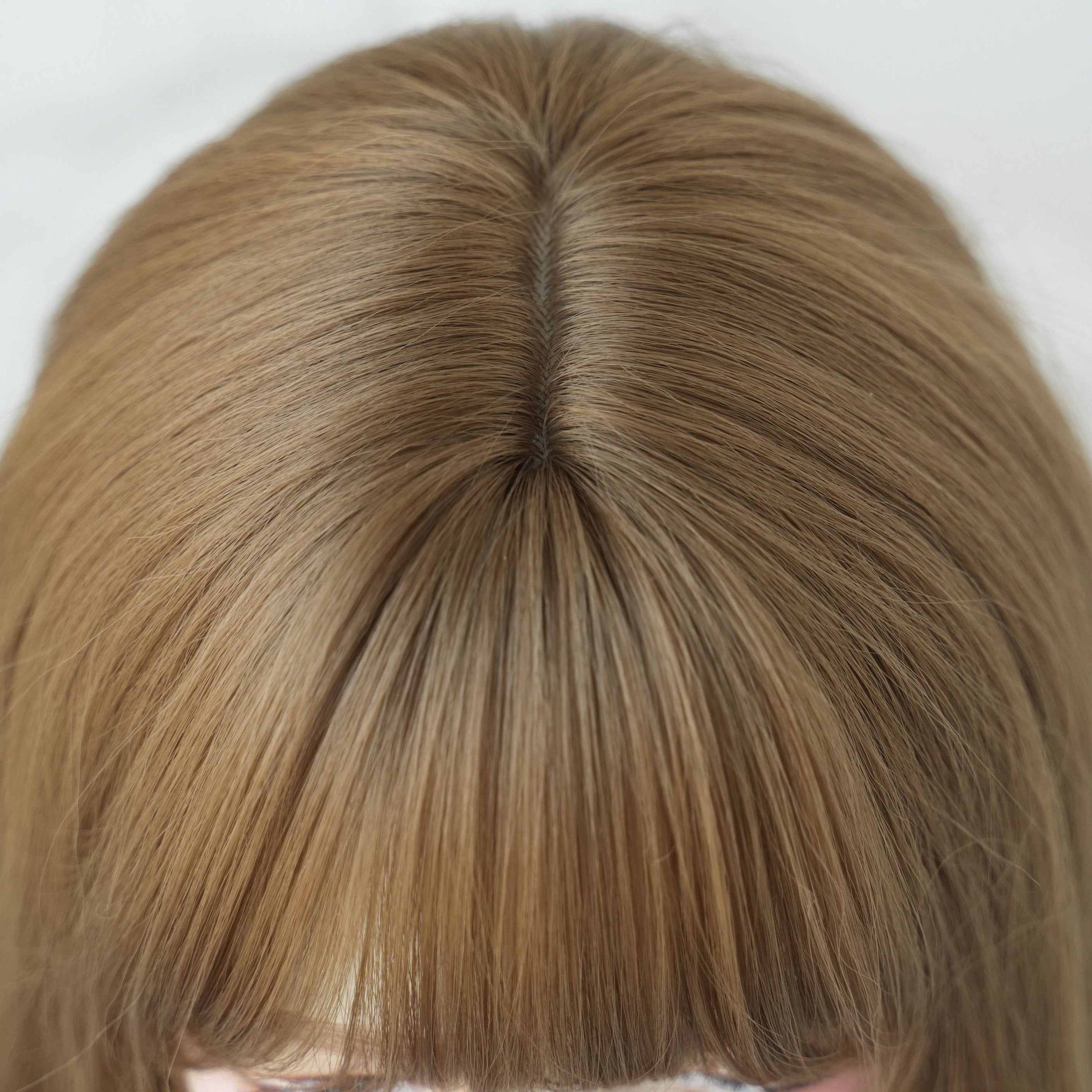 SAKUMETA Hazelnut Brown Chest-Length Wavy Wig with Wispy Bang