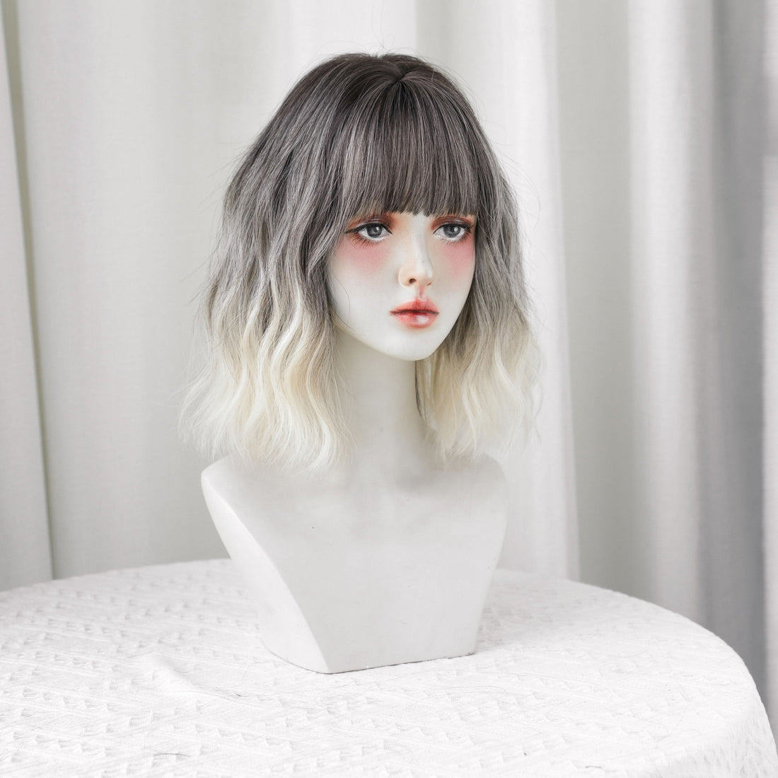 SAKUMETA Sliver and Black Ombre Short Lazy Perm Wig with Bang